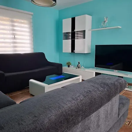 Casa Familiar Katandres Holiday home *